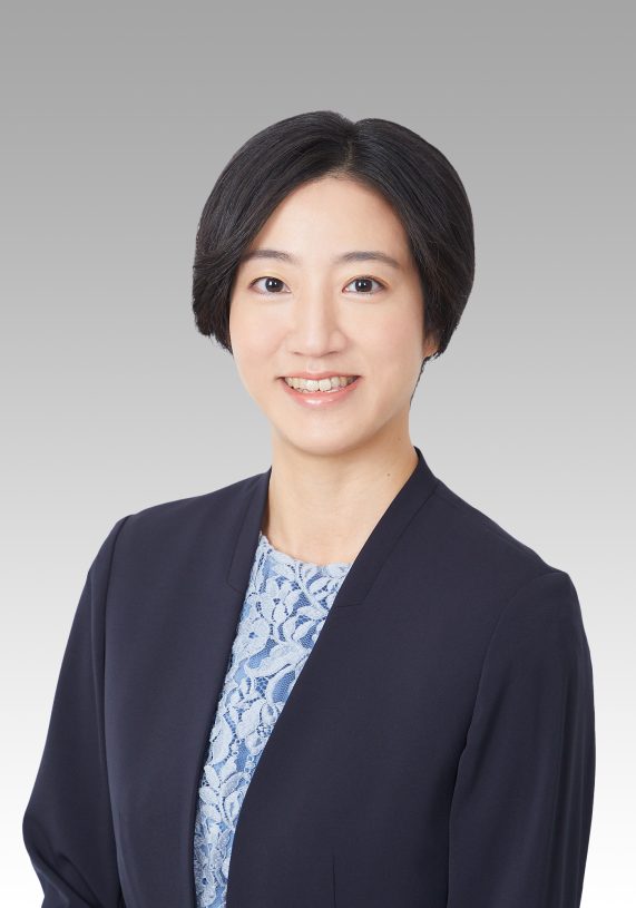岡 千絢